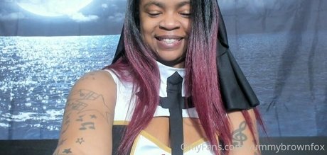 yummybrownfox pretty actress photos