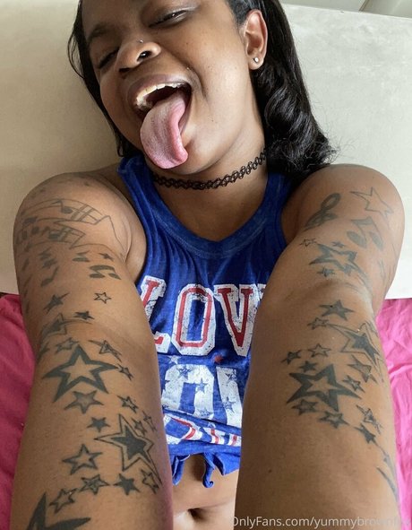 yummybrownfox pornstar high quality pics