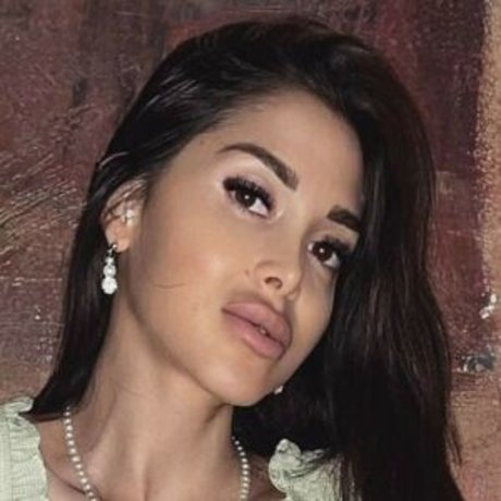 Myriam D Anna hd actress photos