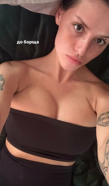 Rita Flores pornstar nude photo