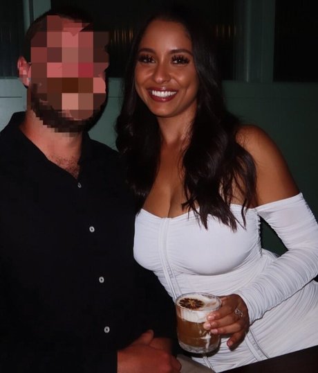 Chanelle Punton hot actress picture