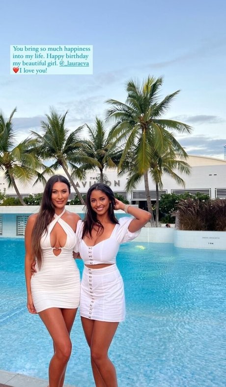 Chanelle Punton model sex pic