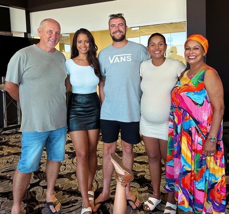 Chanelle Punton nice actress img