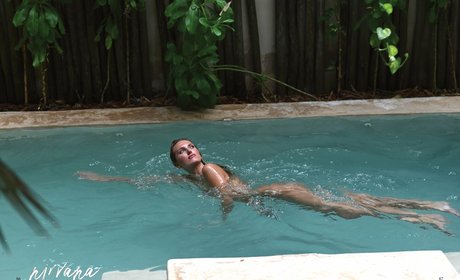 Lindsay Elise pretty actress pics