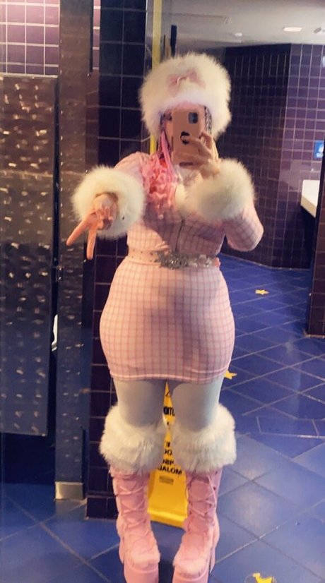 bbyexcellent xxx model pic