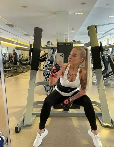 ladyink star high quality images