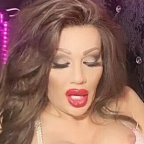 ts shaffire adult model picture