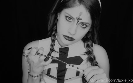 luxie xo star perfect image