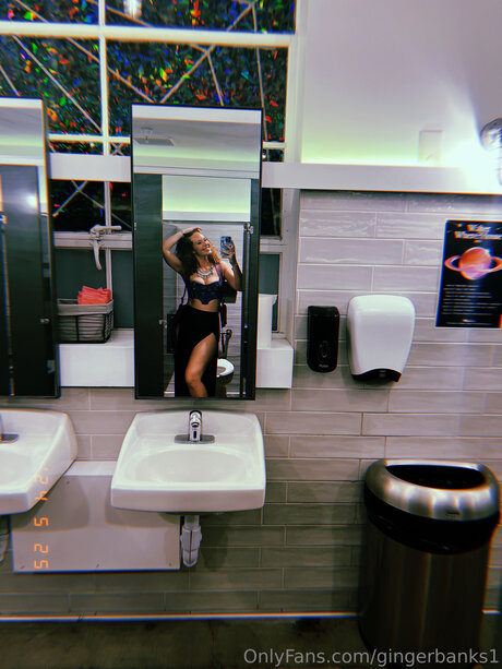 Gingerbanks1 pornstar top img