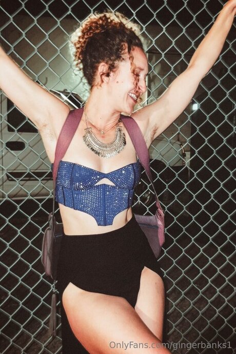 Gingerbanks1 exclusive model img