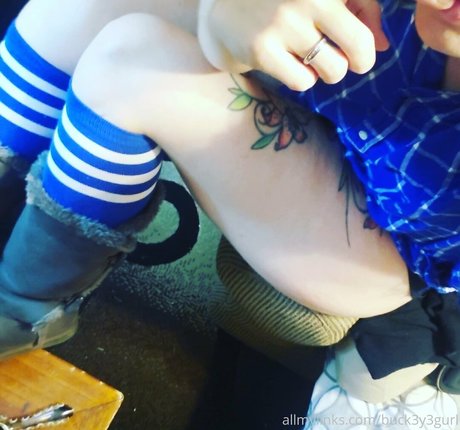 buck3y3gurl nice star pics