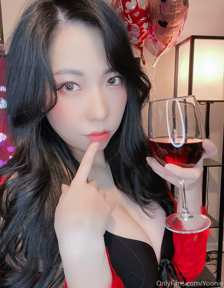 yooniefree model perfect image