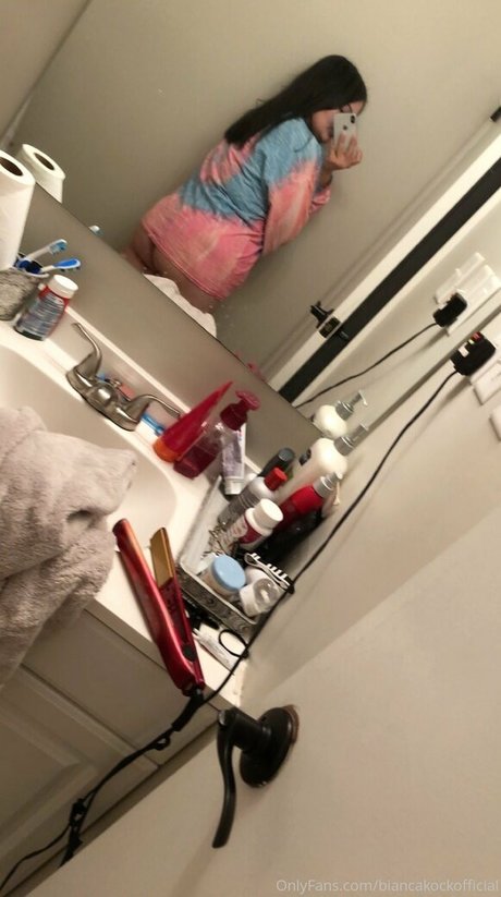 biancakockofficial model top images