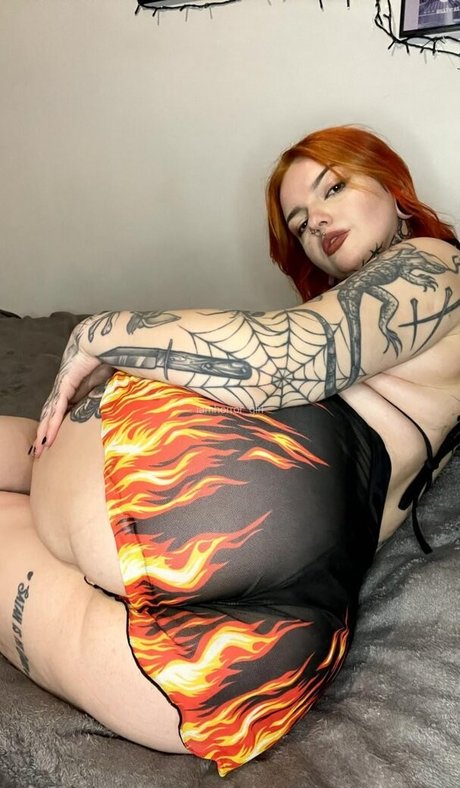 Iamhorror pretty star pics