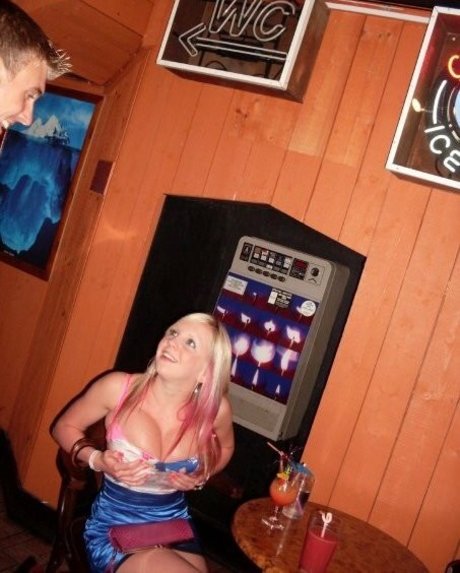 Katy Yardley exclusive model pics