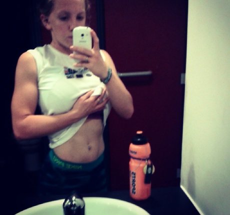 Katy Yardley beautiful star images