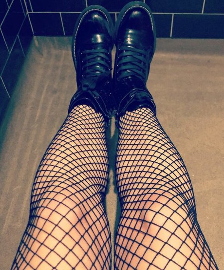 Lucrezia Millarini top pornstar photo