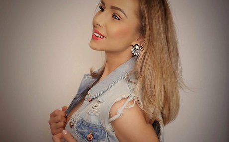 savage alessia star xxx pic