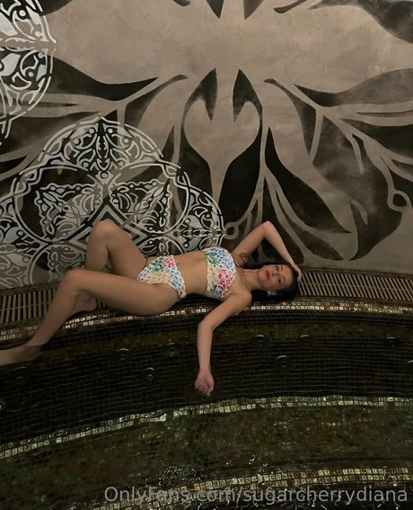 sugarcherrydiana star exclusive pic