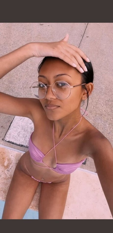 Moliney Mao star porn archive