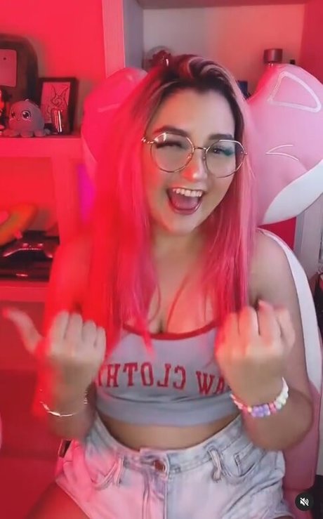 Nathye model beautiful pics