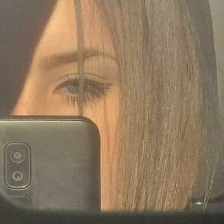 Leticia Sykes erotic actress galleries