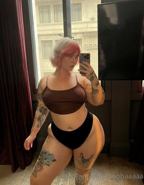 Sophaaaaa erotic star pics