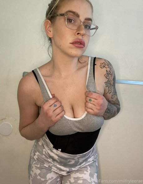 milfryleerae art model galleries