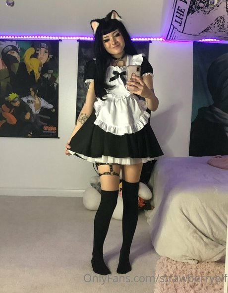 strawberryelf model sex img