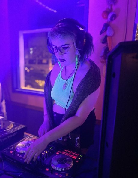 princessemeraldd2 nice model pics