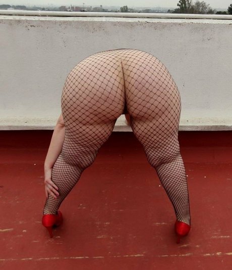 casada calentita perfect model pic