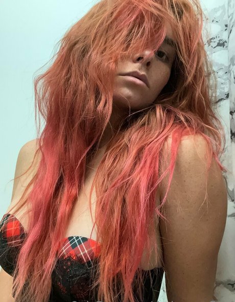 dr danger floof high quality actress images