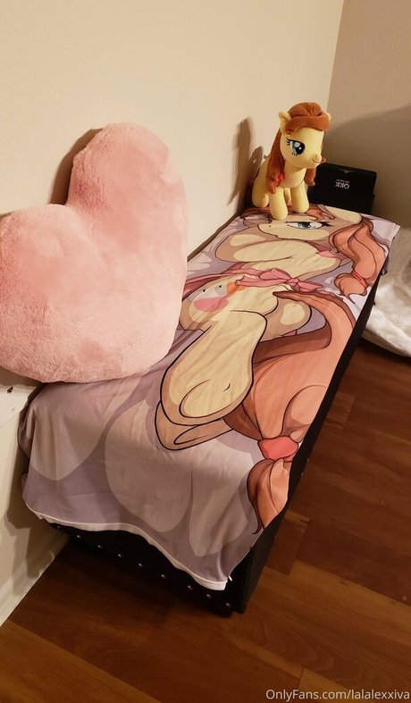 lalalexxiva pornstar best img