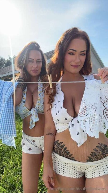 doublefuntwins pornographic model pics