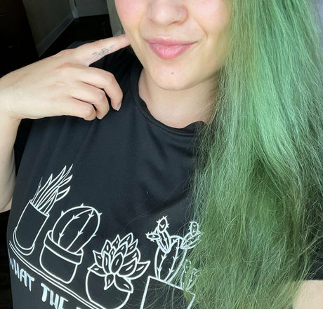 misscordeliafree exclusive actress pictures