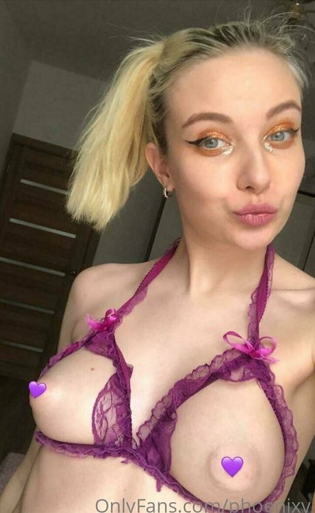 phoenixy model sex archive