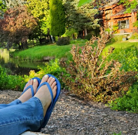 only feetpc2022 star sexy img