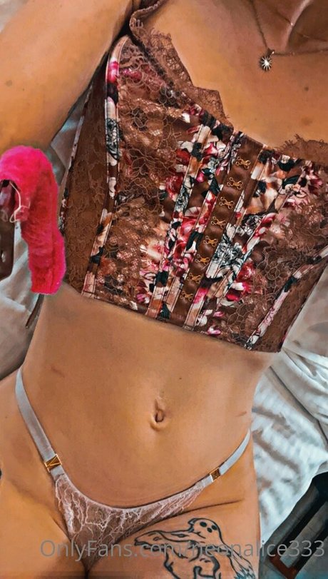 neonalice333 sexy model galleries