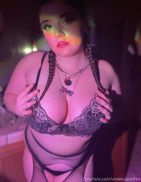 violetvainefree erotic actress gallery