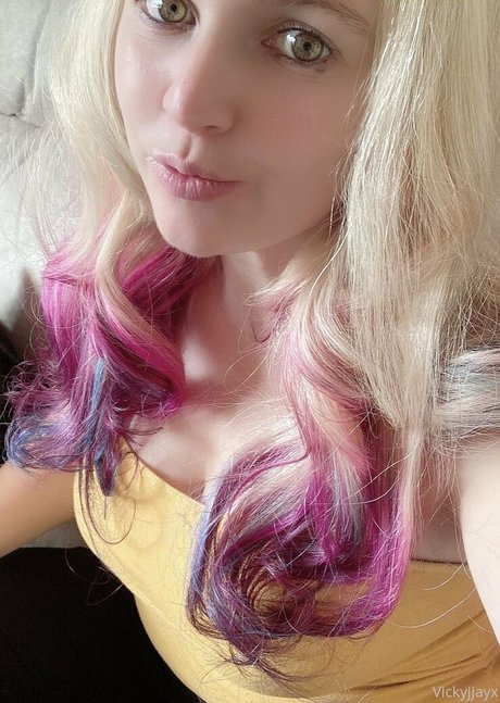 vickyjjay erotic pornstar img