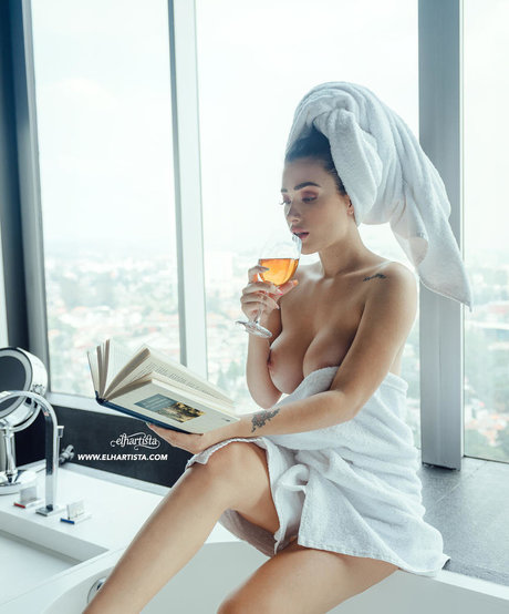 Elhartista best actress pictures