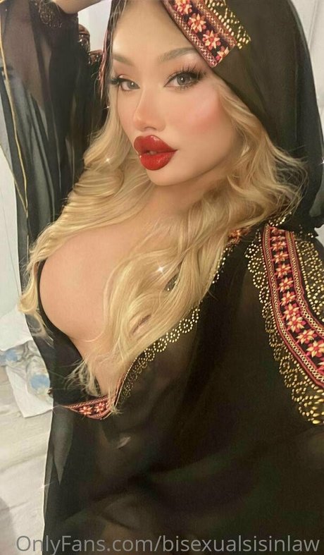 bisexualsisinlaw pornstar hot images