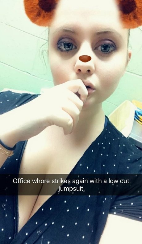 curvycassie98 pornstar nude img