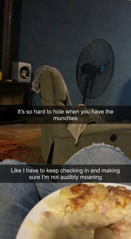 curvycassie98 pornstar free img