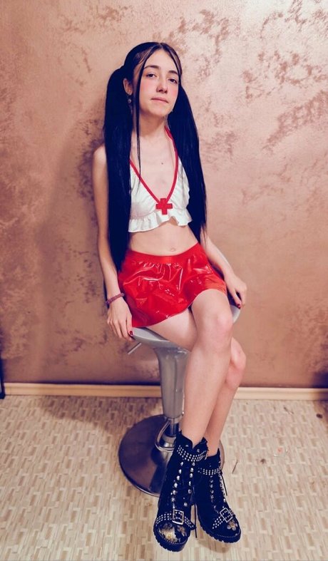 alymaria18 model erotic image