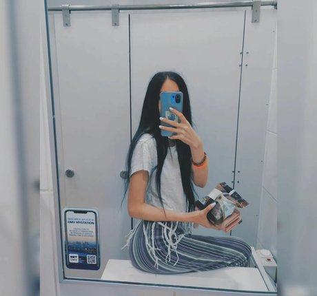 alymaria18 xxx model pics