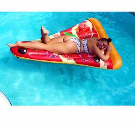 Lizzy Maguire model images