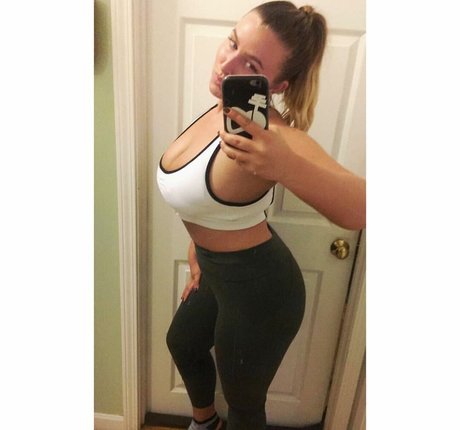 Lizzy Maguire sex model images