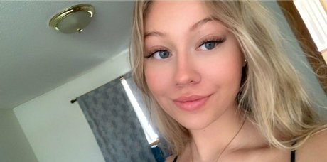 teeenskyler sexy pornstar pictures