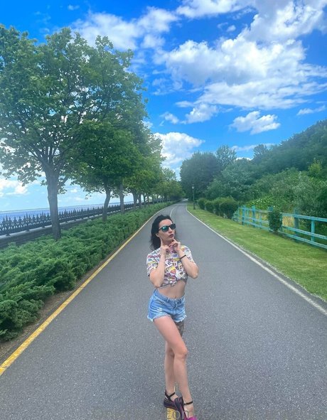 exciting angela nice model picture